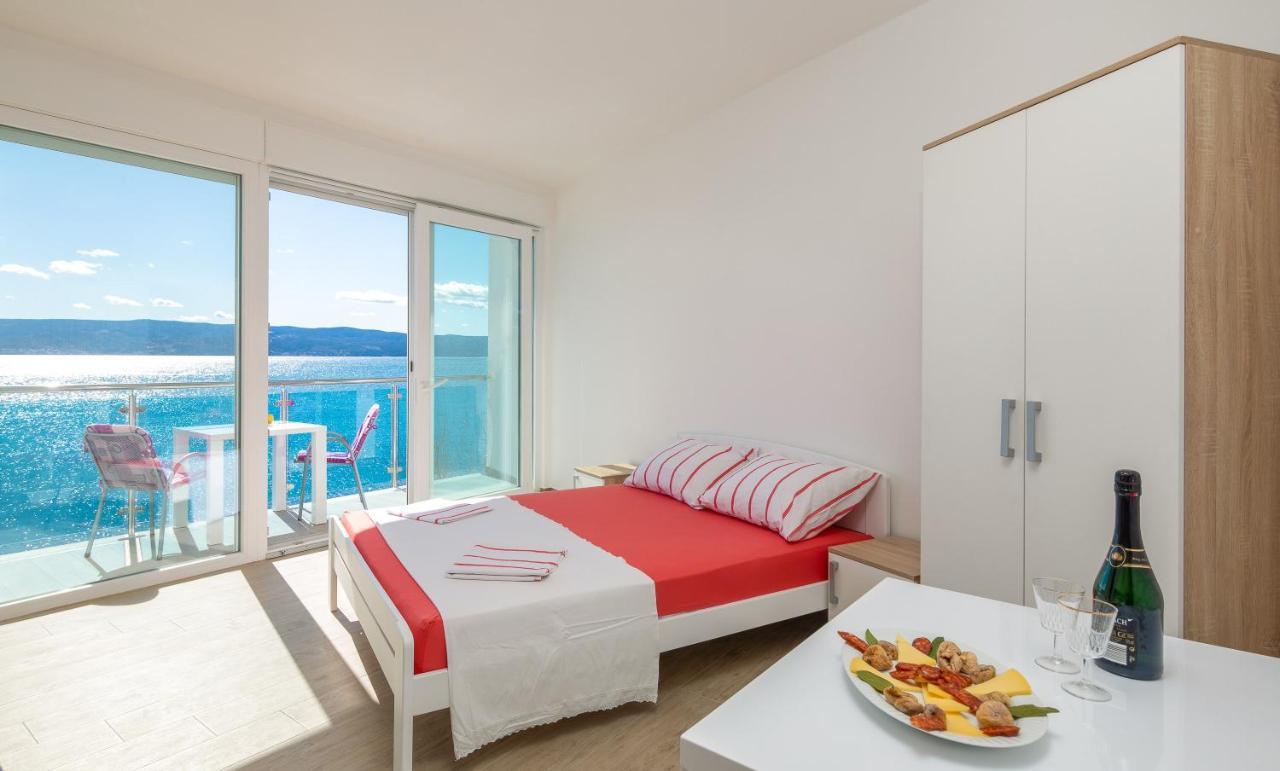 Apartamento Absolute Beach Holidays Dugi Rat Exterior foto